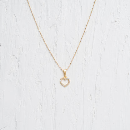 Dainty Heart Charm Necklace