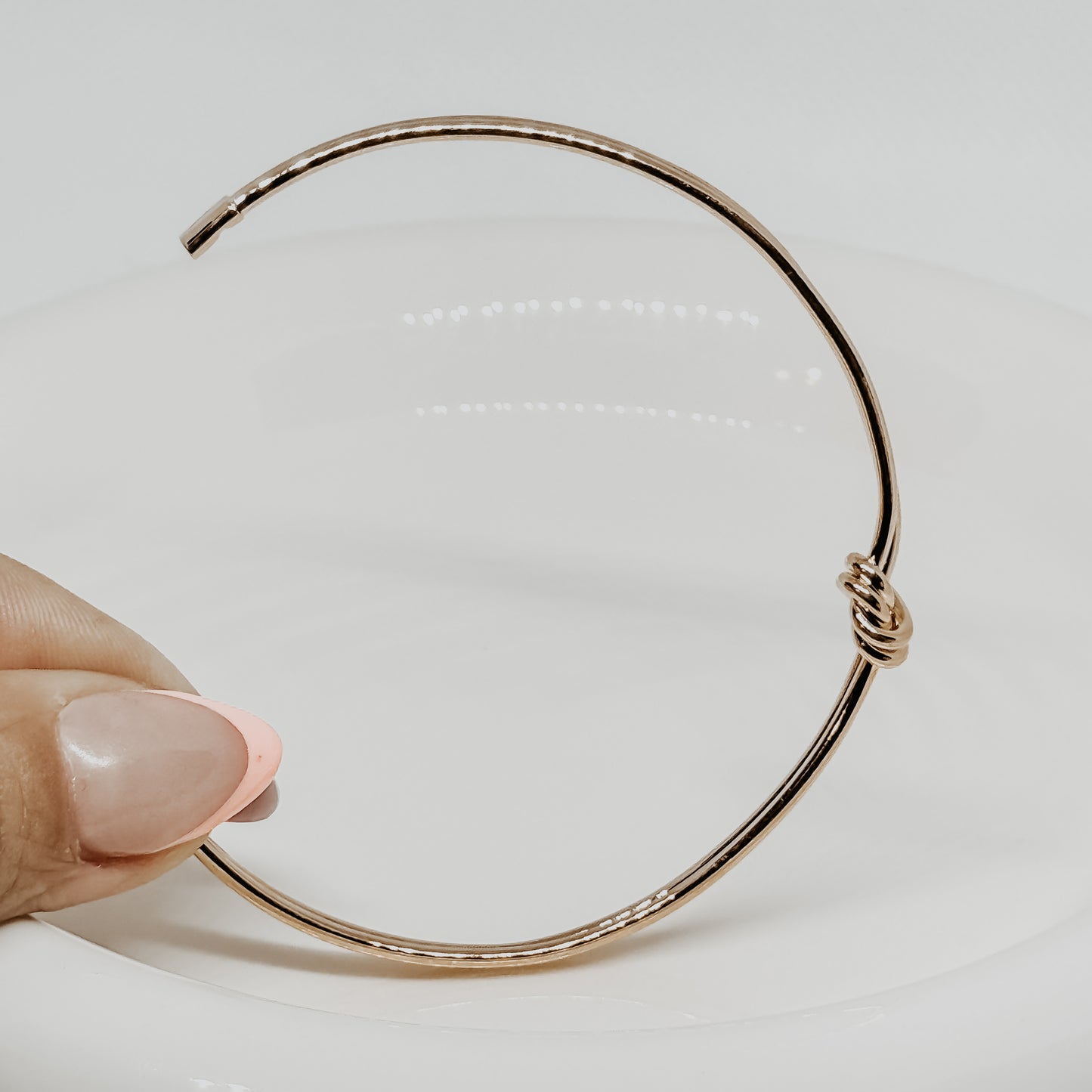 Simple Gold Knot Bangle Bracelet