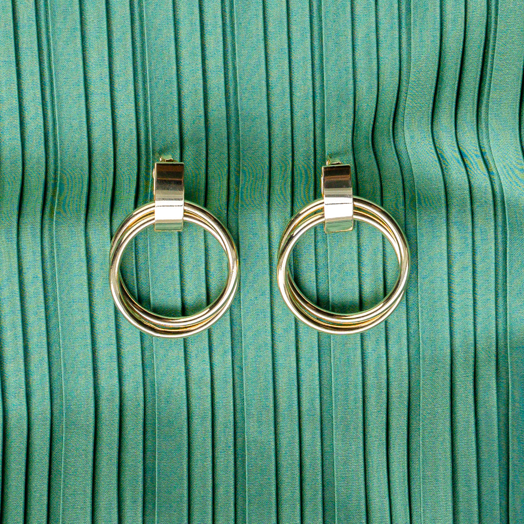 Double circle push back earrings