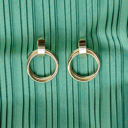 Double circle push back earrings