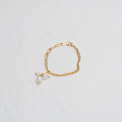 Pearl and Paper Clip Chain Bracelet