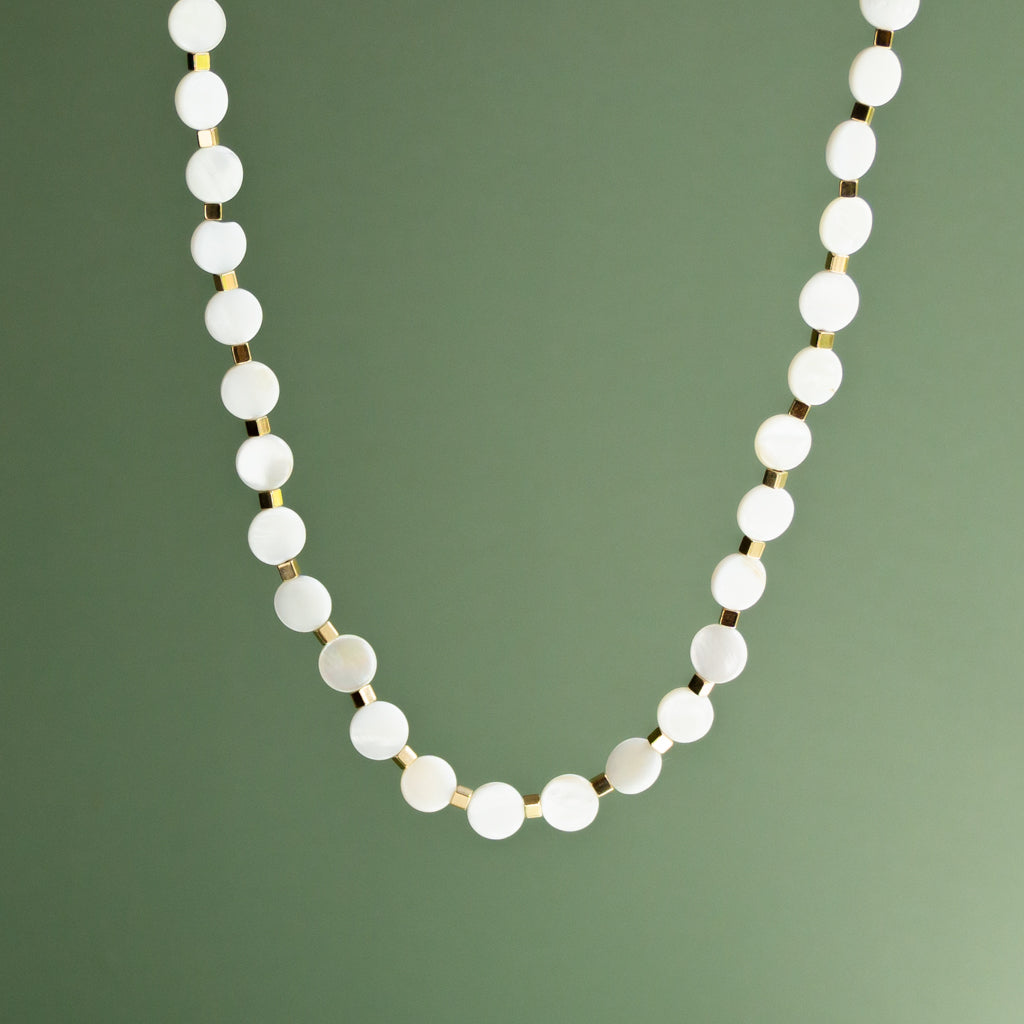 Flat Pearl Necklace