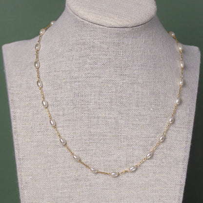 Oval Pearl Necklace